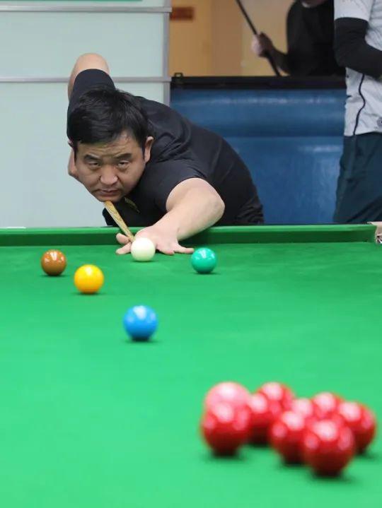 以球會(huì)友 58名職工選手同臺(tái)競技展風(fēng)采