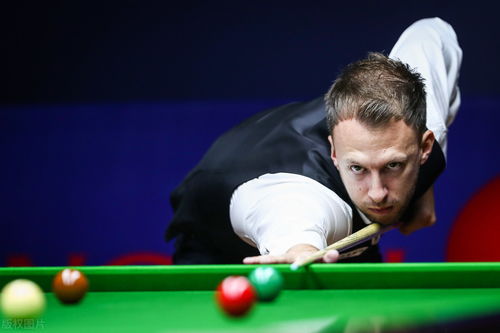 臺球姿勢解析 趴下去是俯視還是平視？